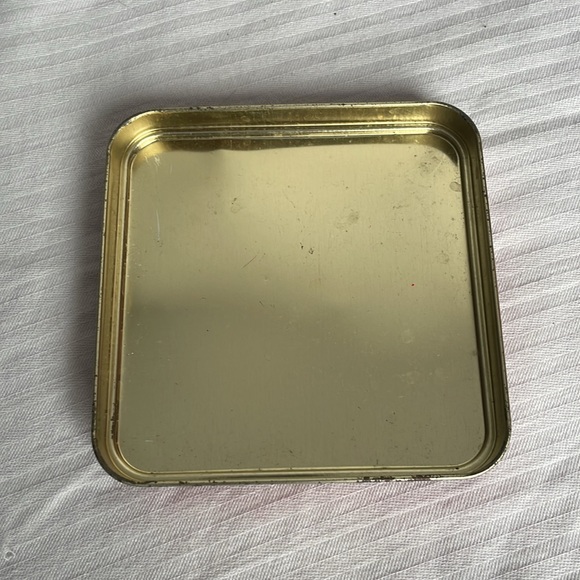 1987 Ritz Cracker Tin - Picture 10 of 13